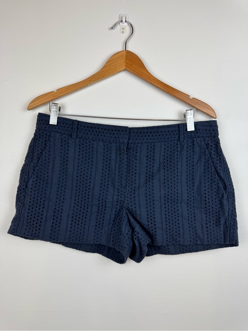 Theory Women Blue Navy 100% Cotton Paulen Eyelet Short size 10